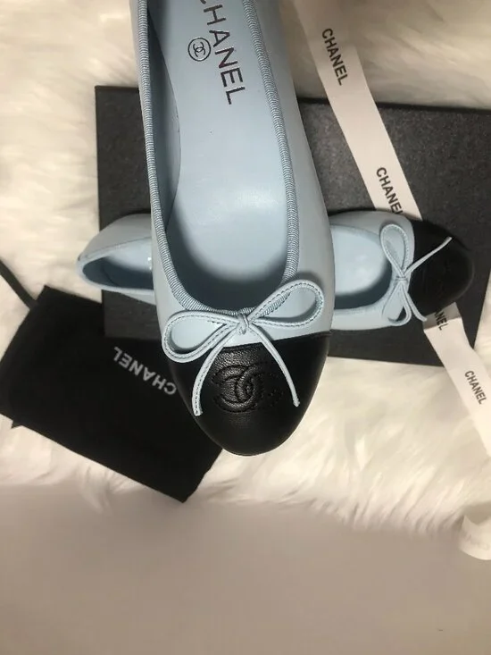 Chanel Women's Flats - Light Blue and Black - Picture 3 of 9